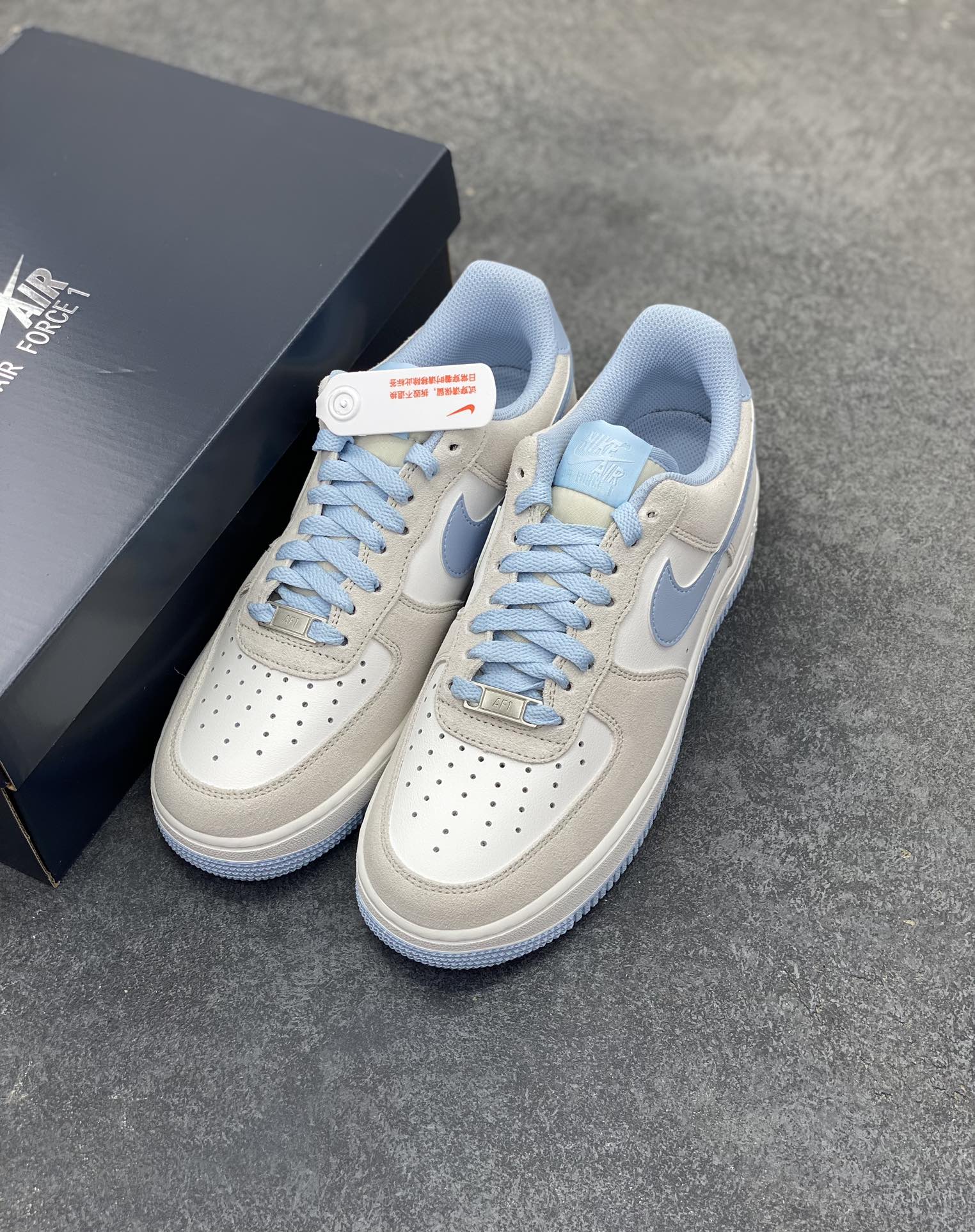 图片[8]-Nike Air Force 1 Low 海盐蓝 原楦头原纸板 打造纯正空军版型 专注外贸渠道 全掌内置蜂窝气垫 原盒配件 原厂中底钢印、拉帮完美 货号：FQ8714-005 尺码：35.5 36 36.5 37.5 38 38.5 39 40 40.5 41 42 42.5 43 44 44.5 45-选品中心