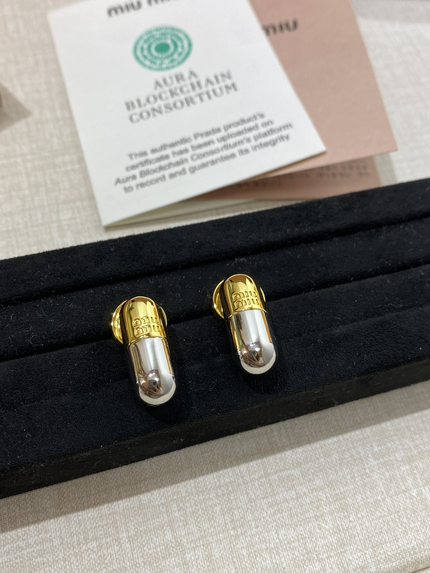미우미우 귀걸이 135647 Miu Miu Earrings 썸네일 이미지