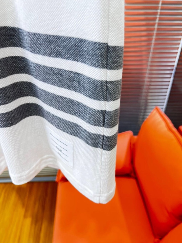 THOM BROWNE TB2025 Summer Fashion Update: Sizes M-XXXL, Faces Trending. - 图片 7