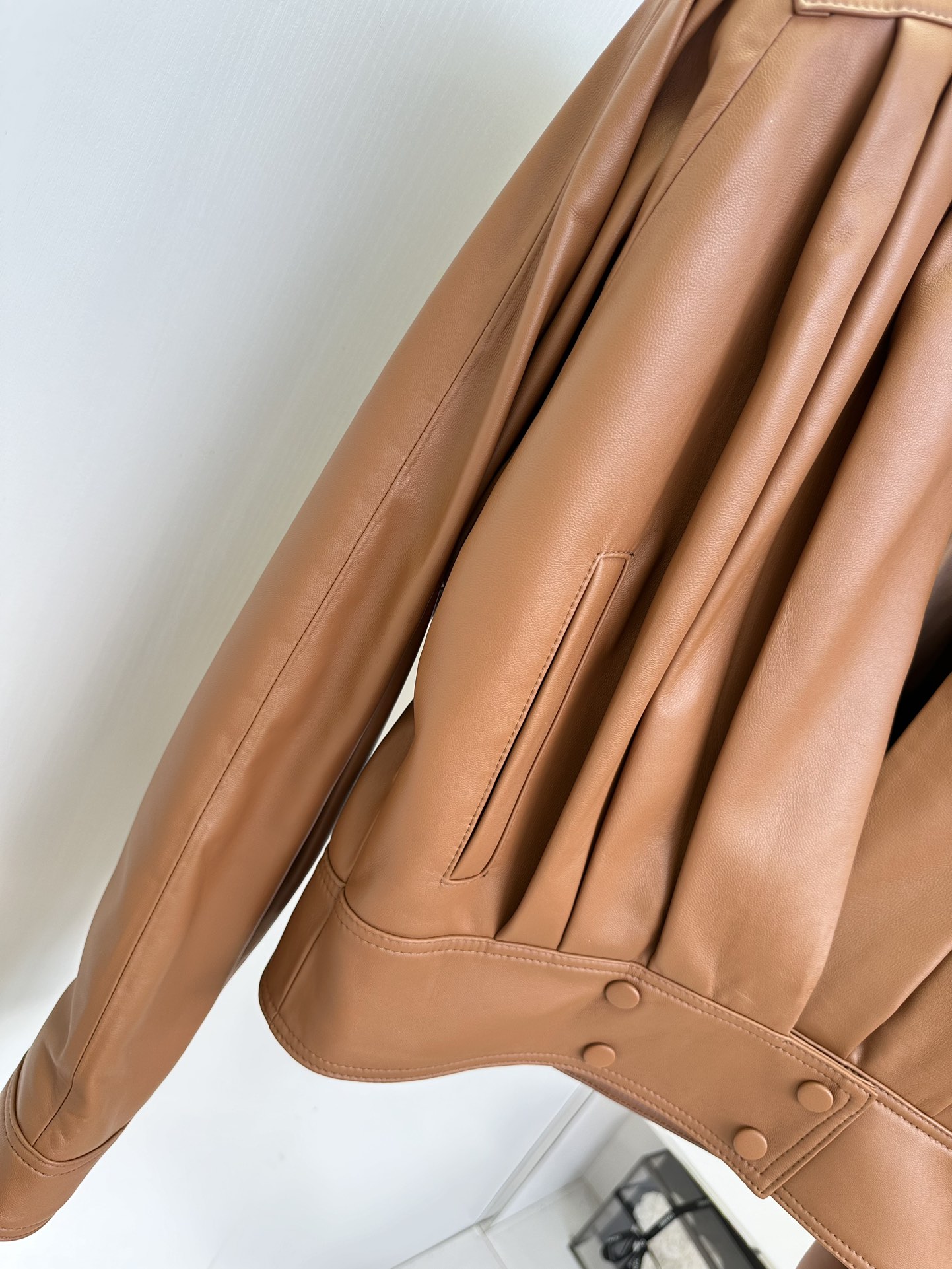 Genuine Lambskin Leather Jacket for Women - Stylish Multi-Fold Design 7 i1754620150 8420 5