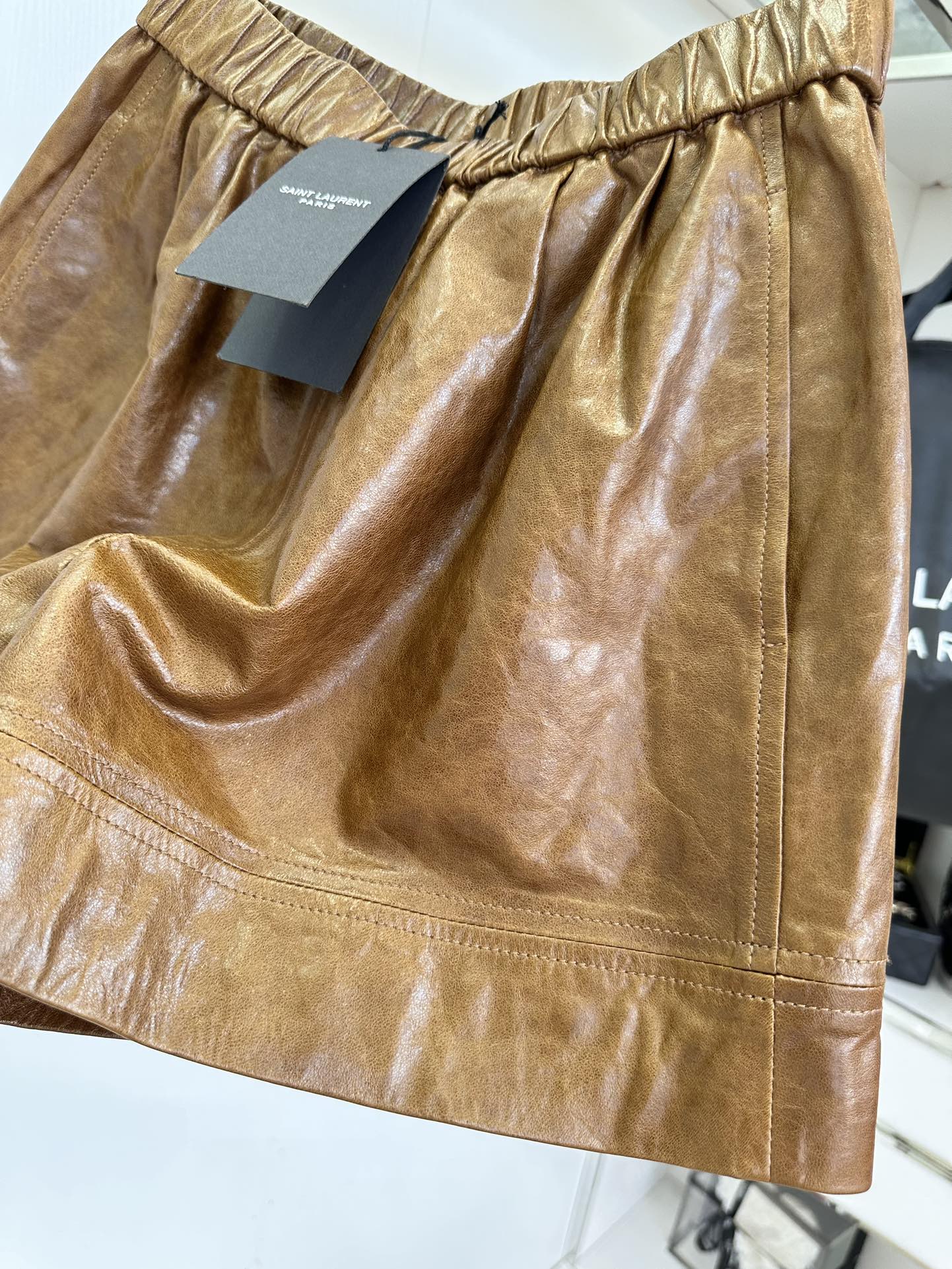 Women's Lambskin A-Line Shorts with Elastic Waist - Chic & Comfortable 8 i1754621269 4112 6