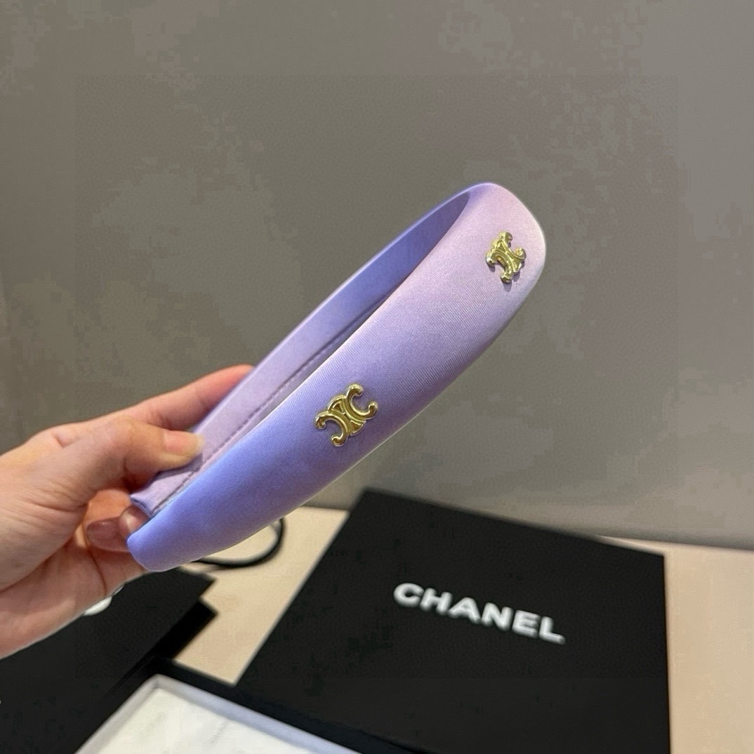 🆕

Celine赛琳新款发箍