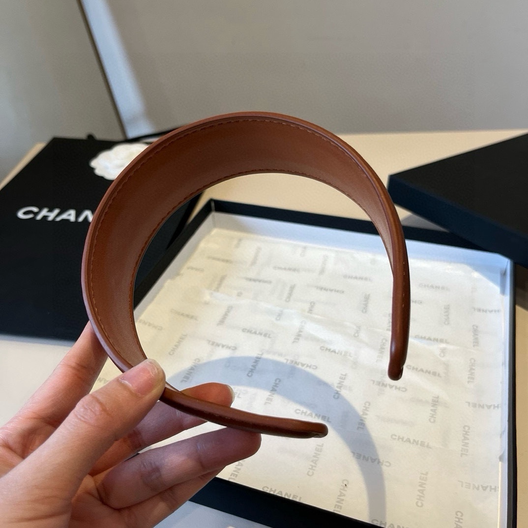 🆕

Celine赛琳新款发箍