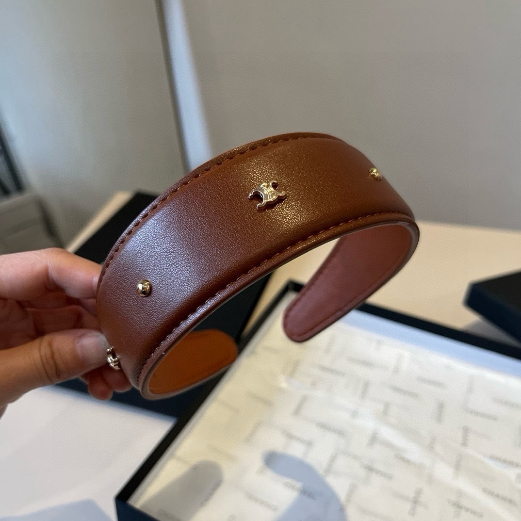 🆕

Celine赛琳新款发箍