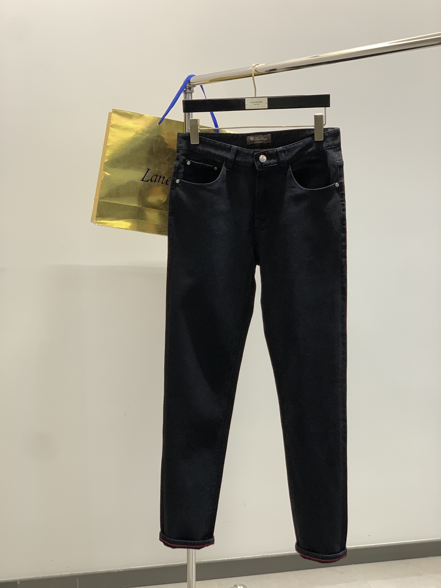 “Autumn 2025 Loro Piana Jeans: Imported Fabric, Top-Level Embroidery, Hardware Decoration, Code 30-38” - 图片 1