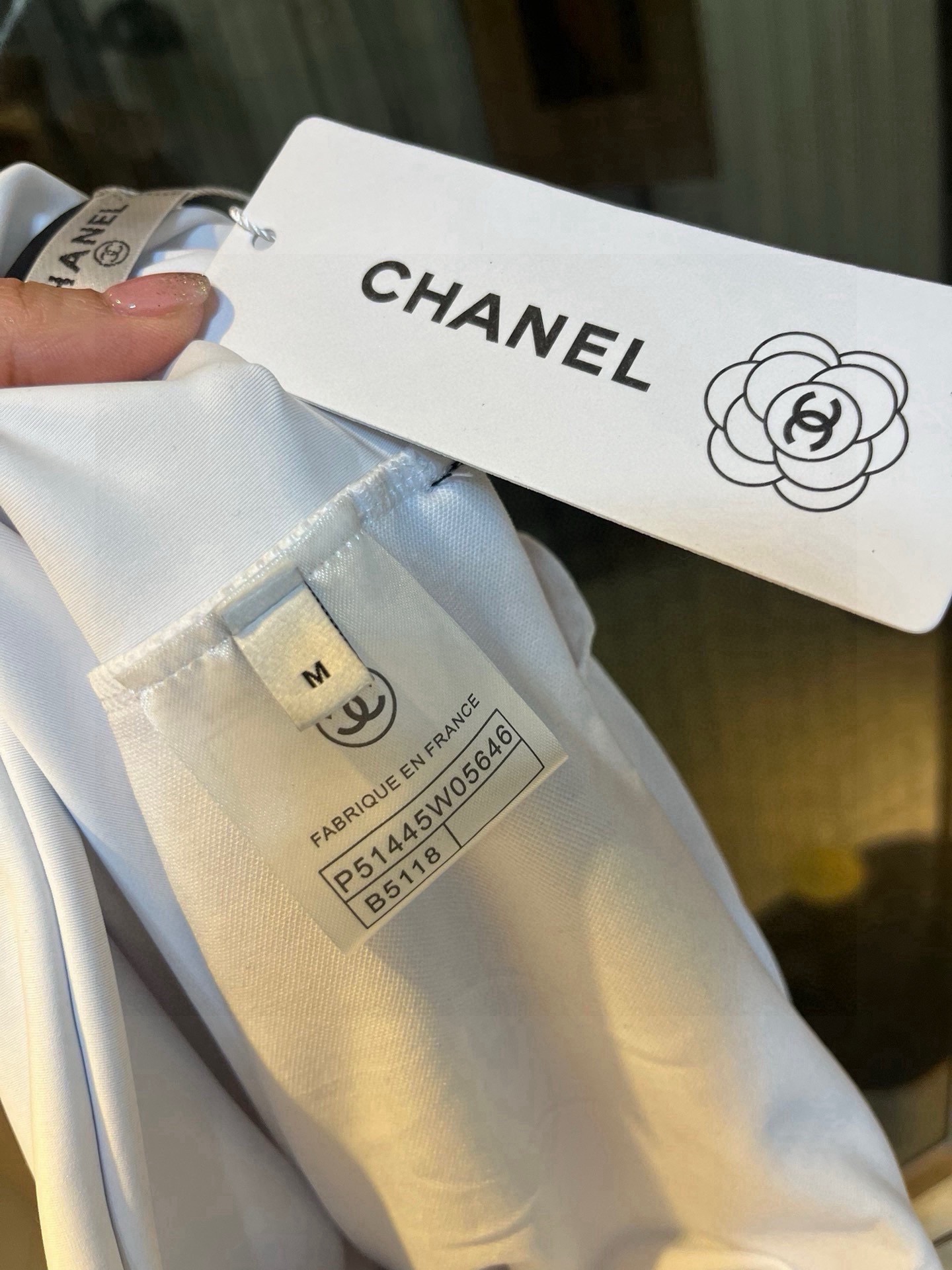 。
Chanel香奈儿连体泳衣👙❤️😍🥰适合多种场景的游泳衣🏊‍♀️海边 游泳池 温泉 水上乐园 漂流都