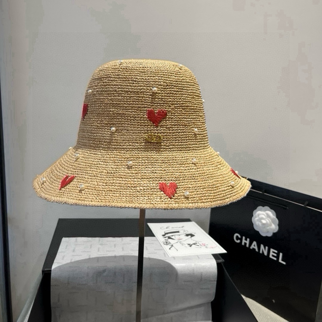 NO:361377,Valentino new Rafi straw hat, pure hand crochet, high-end customization, head circumference 57cm hat, straw hat, fisherman hat, baseball hat, hat, valentino, espadrilles, hats华伦天奴新款拉菲草帽 ,纯手工钩织,高端定制,头围57cm帽子草帽渔夫帽棒球帽,帽子,valentino,espadrilles,hats,hat