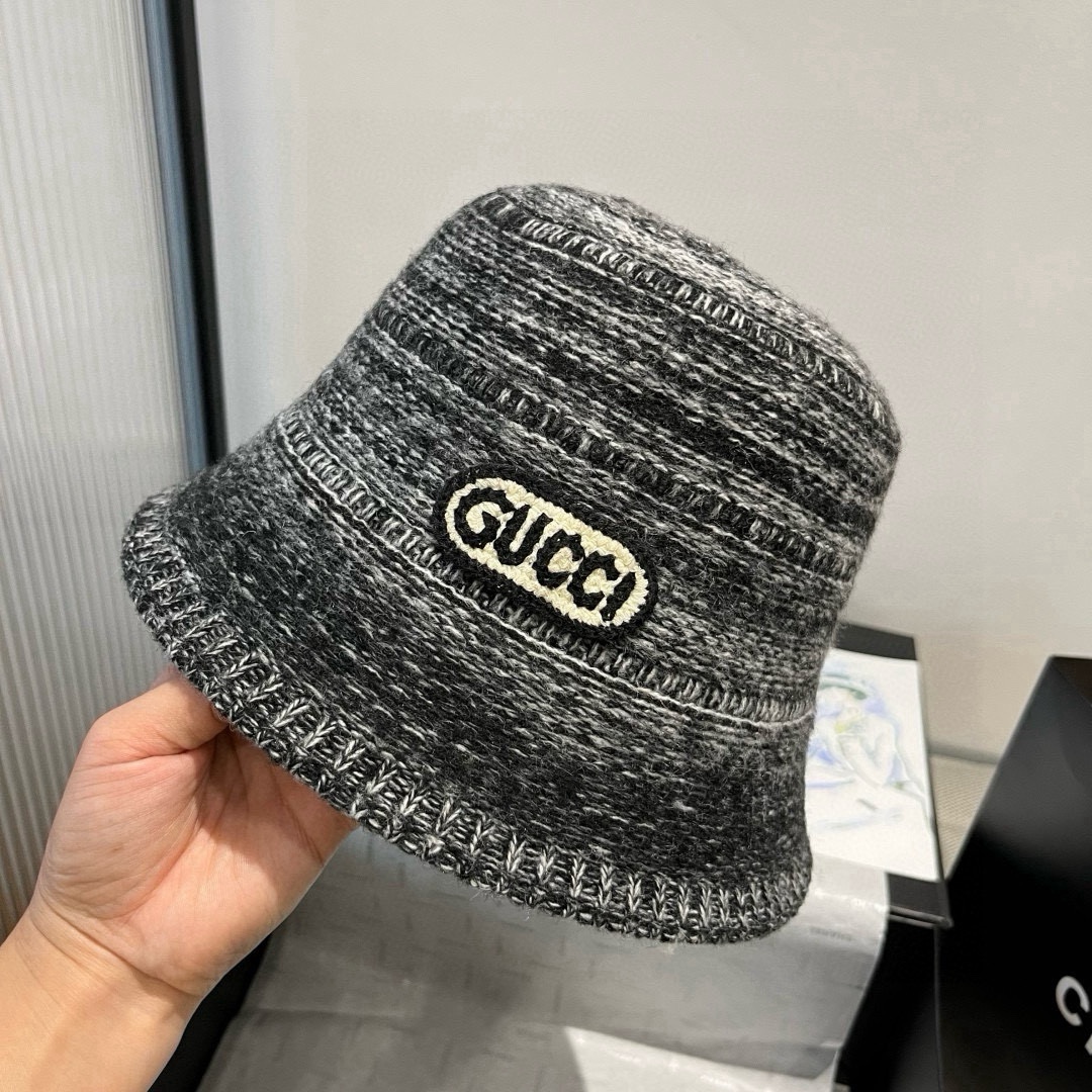 🆕

Gucci古奇新款毛毛混色渔夫帽，秋冬必备，百搭款，头围57cm