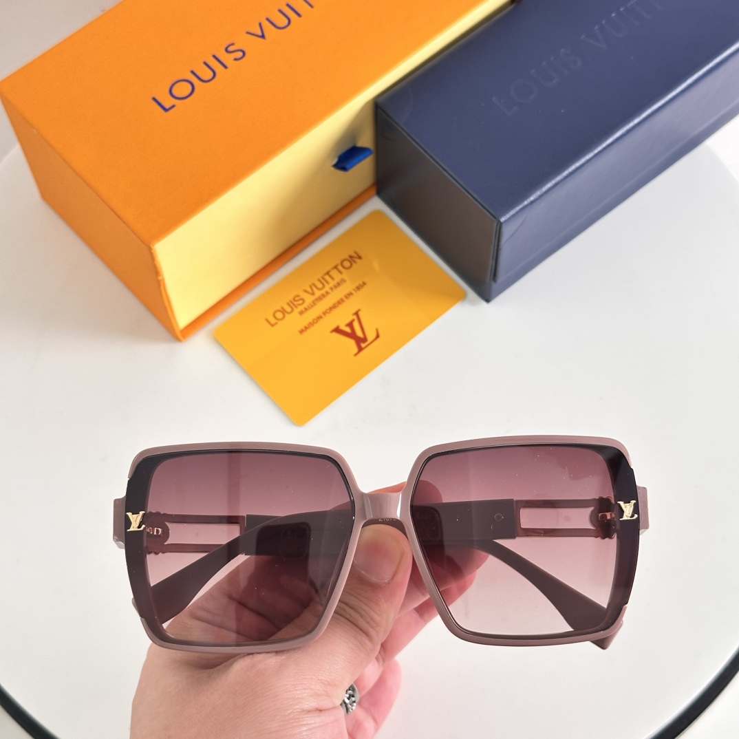  ‼️LOUIS VUITTO*✨✨✨MODEL：Z1875✨✨✨ SIZE：63口15-145✨✨✨