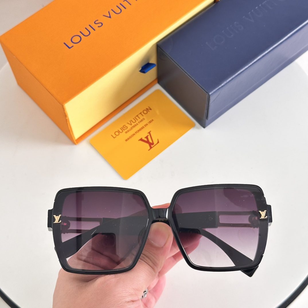  ‼️LOUIS VUITTO*✨✨✨MODEL：Z1875✨✨✨ SIZE：63口15-145✨✨✨