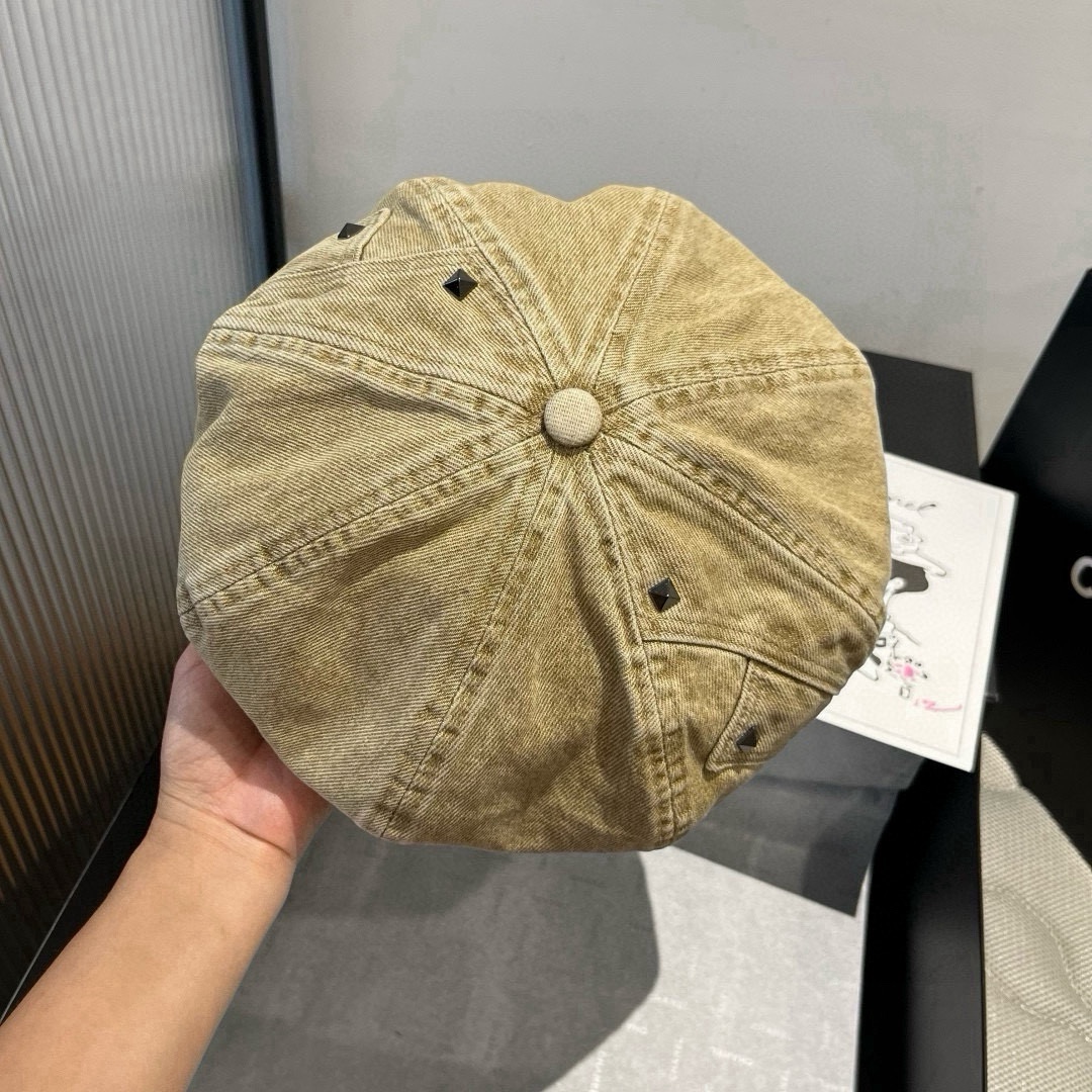 🆕

普拉达新款贝雷帽