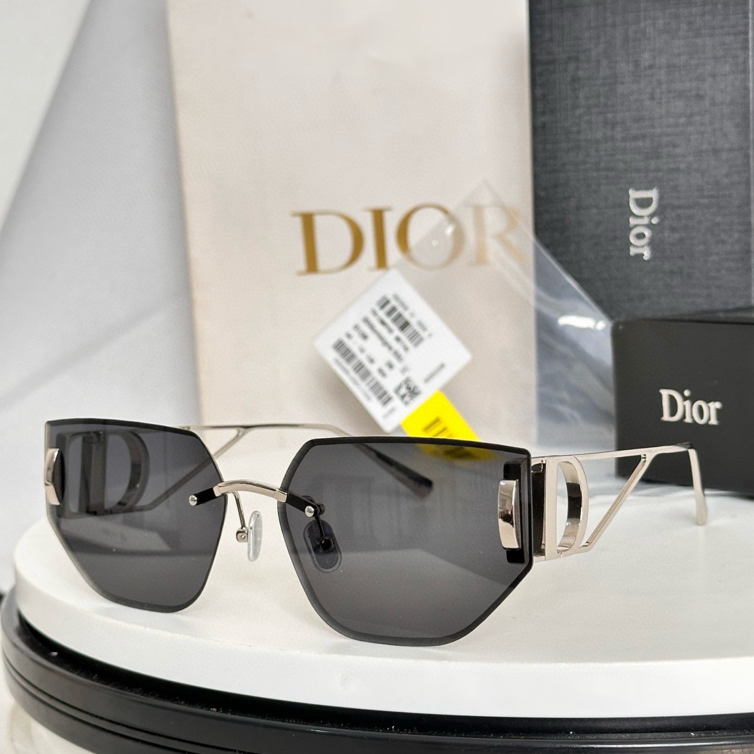  ‼️新品原单❗️Dior 
30MONTAIGNE B3U
3.0加厚镜片 
👍 2025升级
Siz