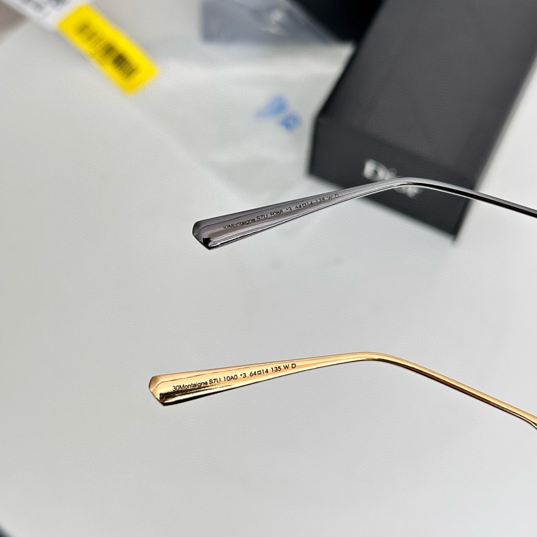  ‼️Dior 30Montaigne S7U SS2023 太阳镜丰富了该品牌已有的标志性系列 ，3.