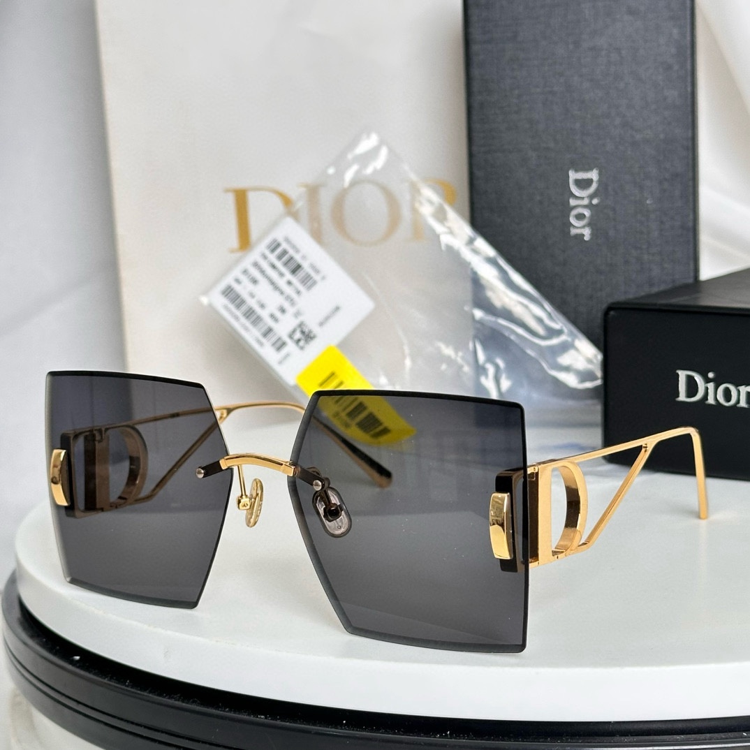  ‼️Dior 30Montaigne S7U SS2023 太阳镜丰富了该品牌已有的标志性系列 ，3.