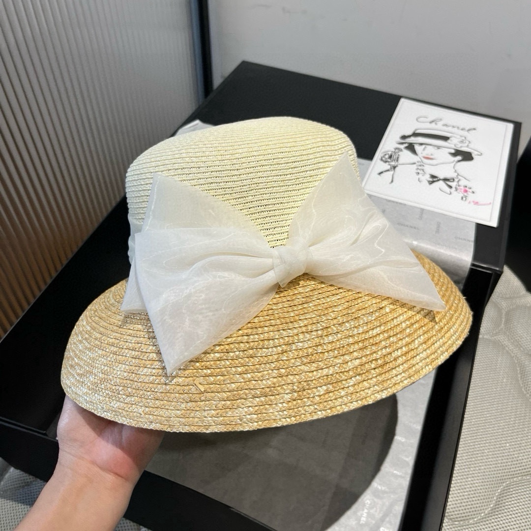 🆕

Dior迪奥新款礼帽，高级PP草，拼色盆帽，名媛风，头围57cm