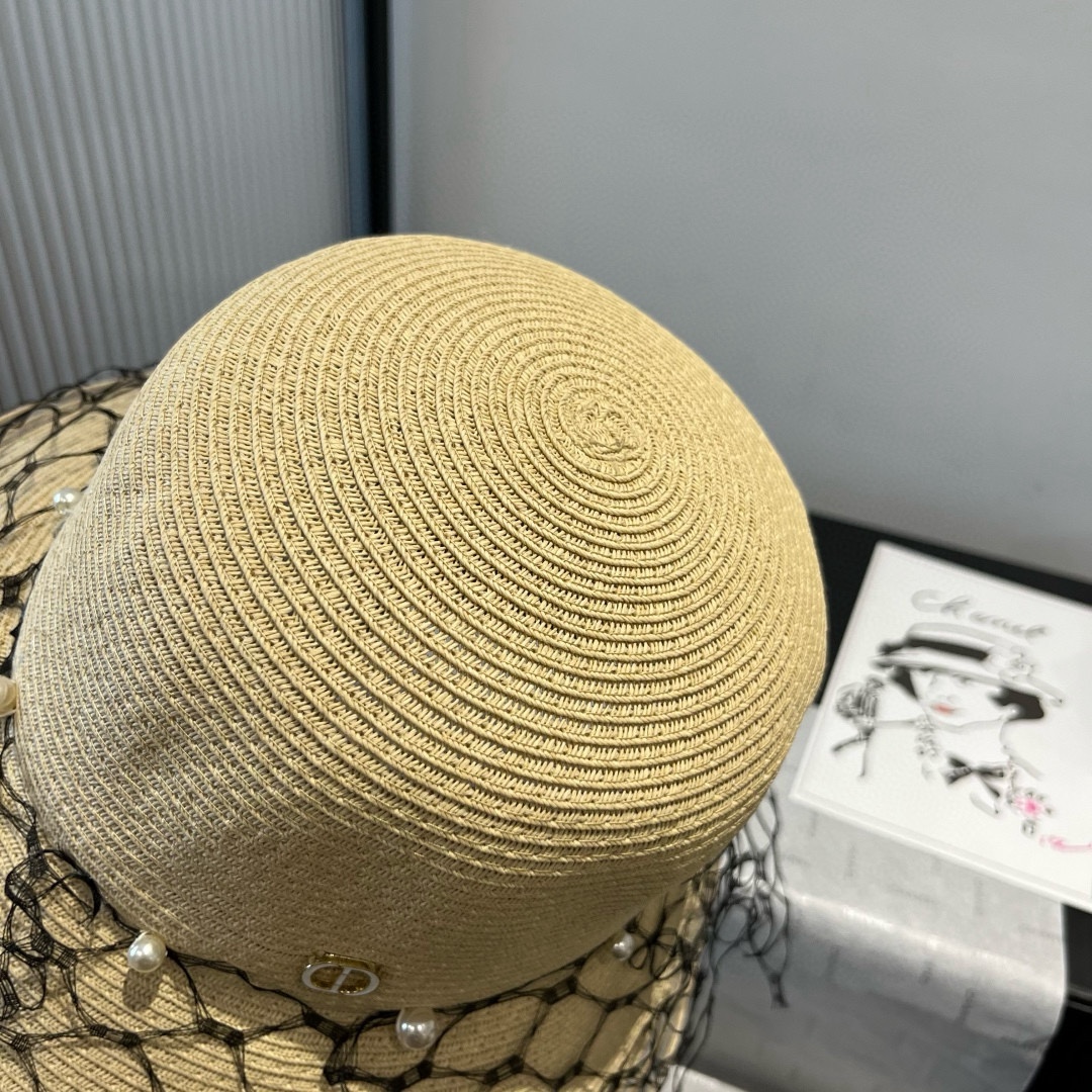 🆕

Dior迪奥新款礼帽，高级PP草，拼色盆帽，名媛风，头围57cm