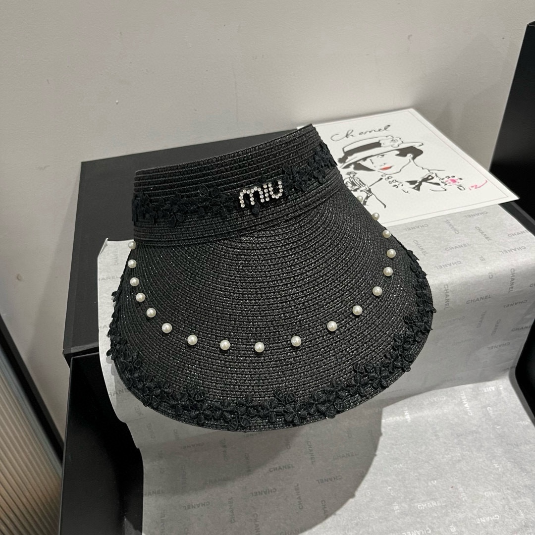 🆕

缪缪miumiu空顶发箍遮阳帽