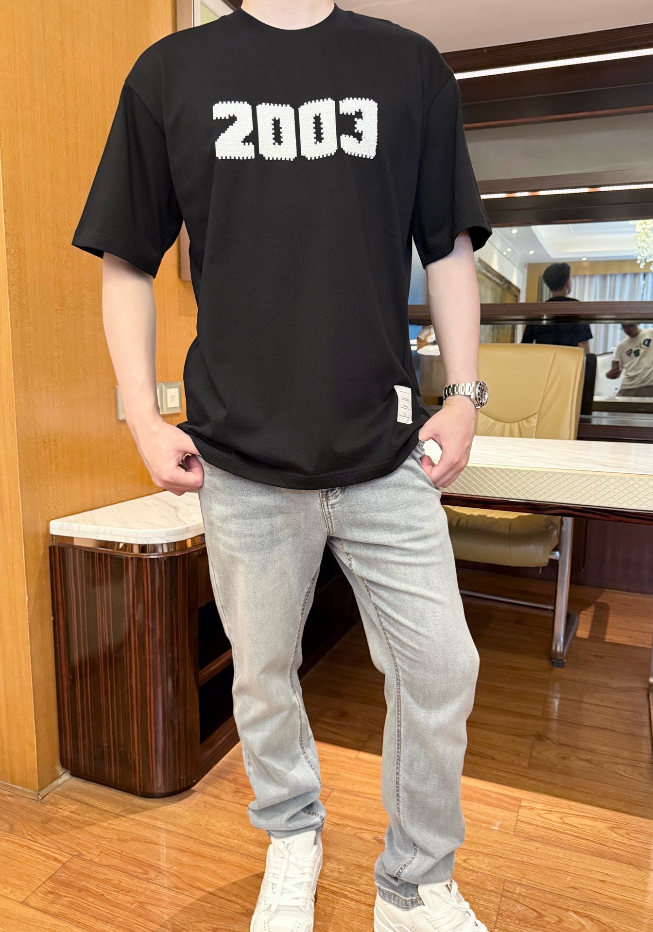 NO:499101,TB-2025 counter latest hot T-shirts are shipped, and European and American counters are popular!  Selected Italian imported fine cotton fabrics with the latest designs, the unique brand print on the chest highlights the fashion, and the upper body effect can be seen. Number of codes 48-56 (model 180/wear 48, with Hong Kong Lane Crawford gift box packaging), tees, t-shirt, alexander wang19860909TB-2025专柜最新爆款T恤出货 欧美专柜热销单品！精选意大利进口精棉面料搭配最新的设计,胸前的独特品牌印花彰显时尚 上身效果看得见.码数48-56（模特180/穿48,配香港连卡佛礼盒包装）,,tees，t-shirt,alexander wang,Men's clothing