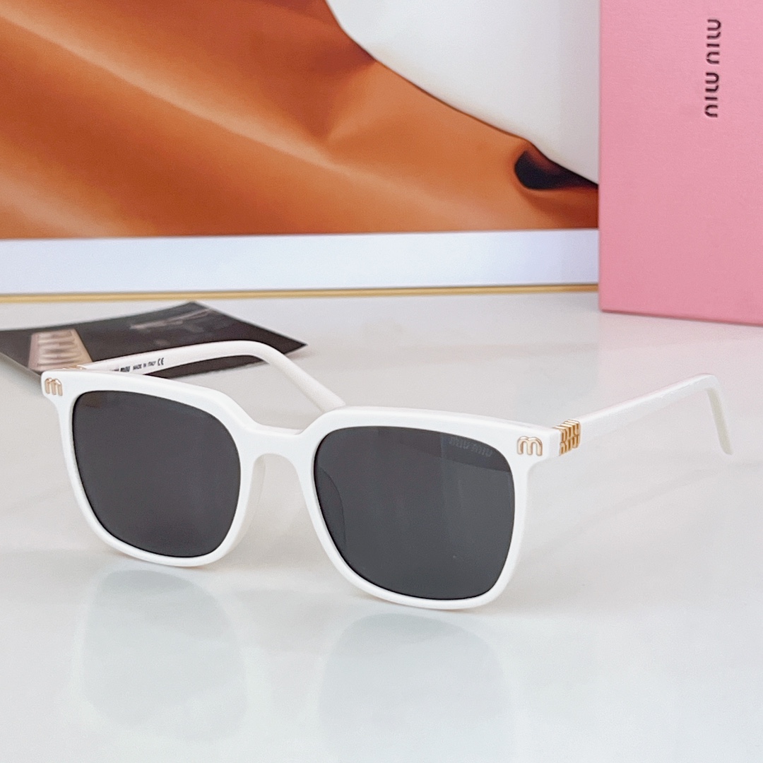  MiuMi*
Mod：VMU61ZS
Size：54-18-145
🔝🔝