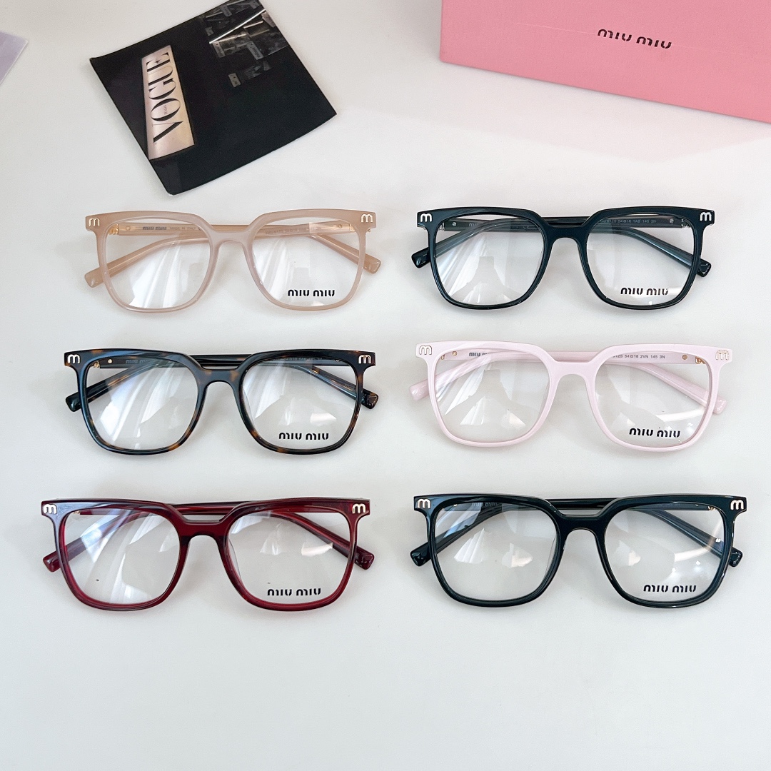  MiuMi*
Mod：VMU61ZS
Size：54-18-145
🔝🔝