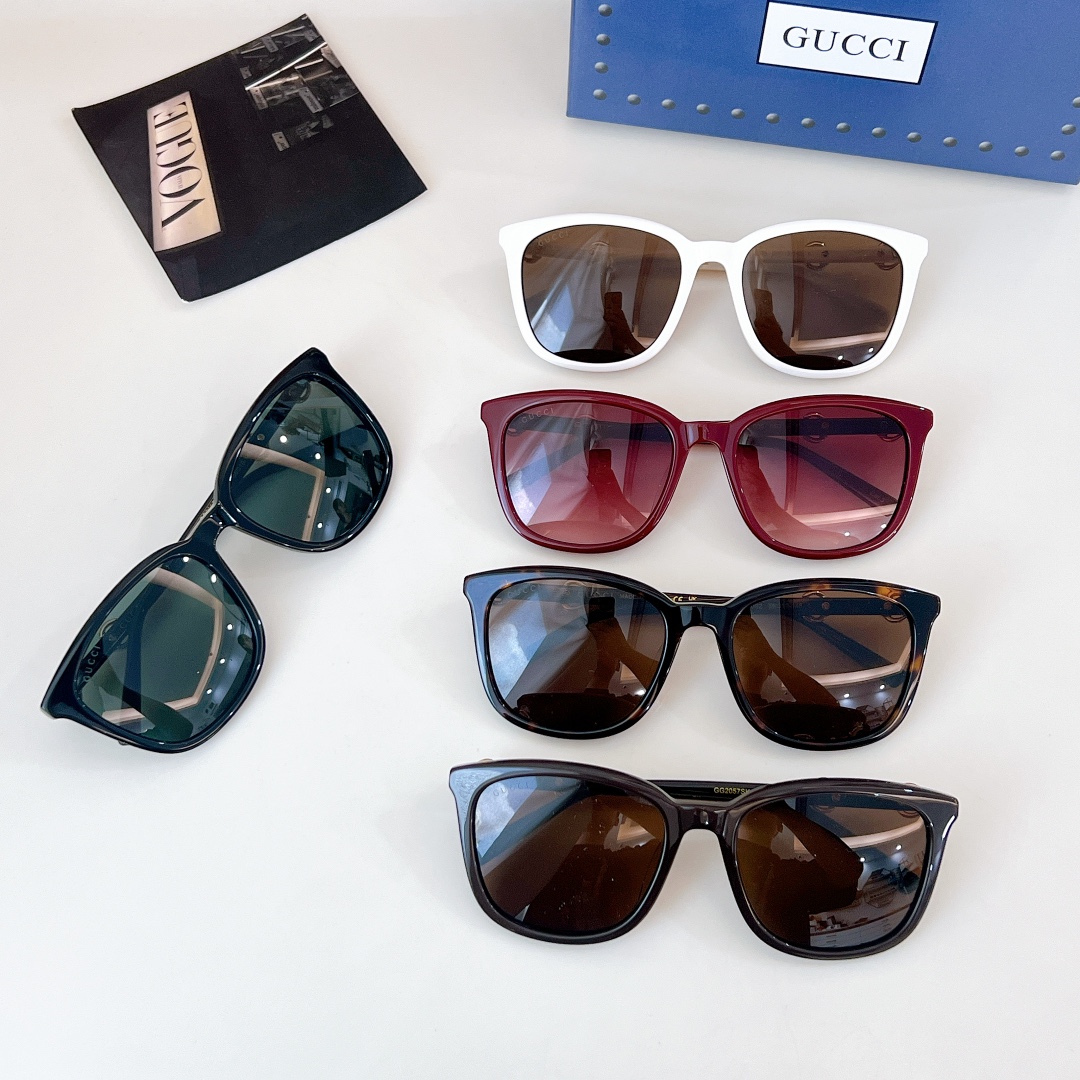  GUCC*
MODELGG2057SK
SIZE56口19-145
🔝🔝