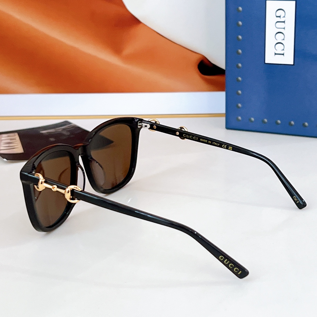  GUCC*
MODELGG2057SK
SIZE56口19-145
🔝🔝