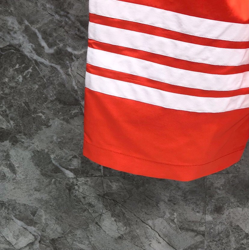 “THOM BROWNE Classic Four-Bared Sandal Shorts in Gray, Tibetan Cyan, White, and Orange – Code 1-5” - 图片 8