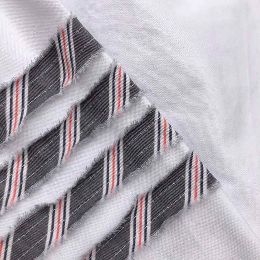 “THOM BROWNE White TB Sweet Long-Sleeve Shirt (Code 0-4)” - 图片 4