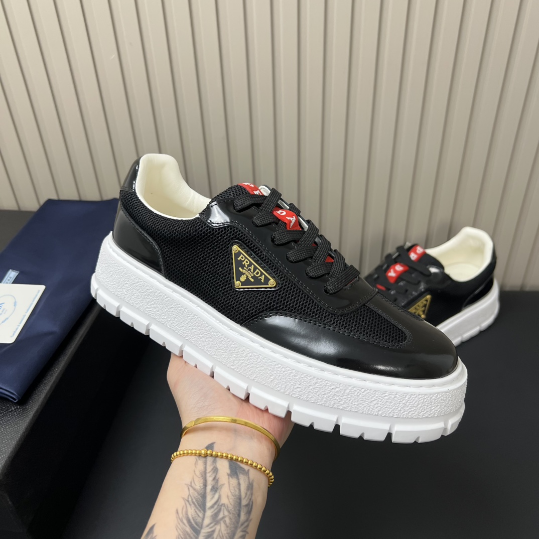 Prada Men's Sneakers in Leather and Mesh with Iconic Triangle Logo 10 i1754696915 8807 8