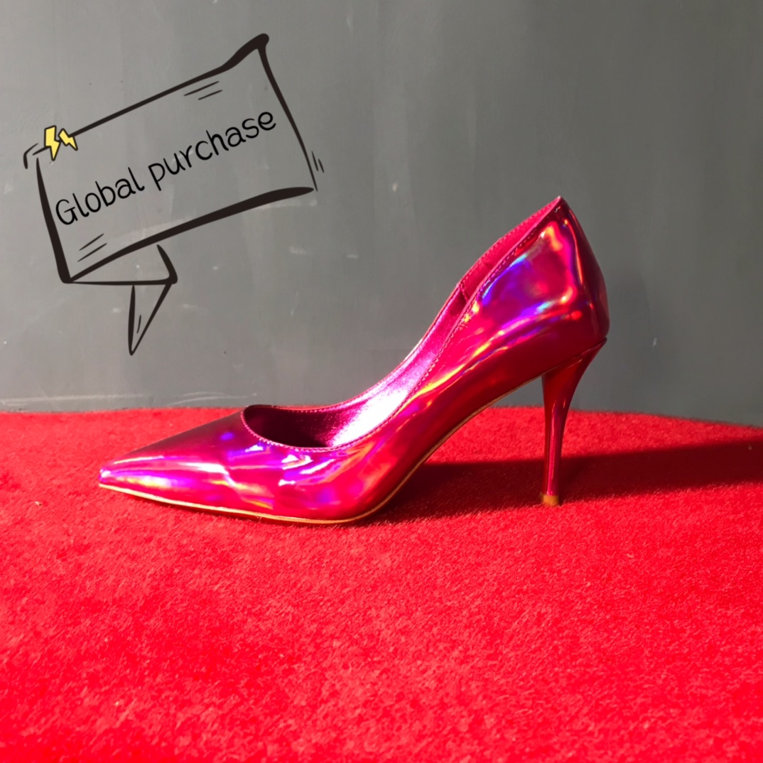 NO:337270,High-end custom spring and summer classic series! H8Cm, size 34-42. Genuine leather large sole, custom-made models are not returned or exchanged. 1857-001. Laser rose red leather. Rose red metal sheepskin. Official website picture Standard European code Reference:1857-001 Color:rose/rose Material:cowhide Lining:goat leather Heel height:8cm Sole:leather sole Size:EUR 34-42 (US 4-11):,,christian louboutin,sheepskin,Leather soles19860909高端订制 春夏精典款系列！ H8Cm,尺码34-42码. 真皮大底,订制款不退不换.1857-001.雷射玫紅皮.玫紅色金屬羊皮里.官网图 标准欧码 Reference:1857-001 Color:rose/rose Material:cowhide Lining:goat leather Heel heigh:8cm Sole:leather sole Size:EUR 34－42（US 4一11) :,,christian louboutin,sheepskin,Leather soles,Women's Shoes