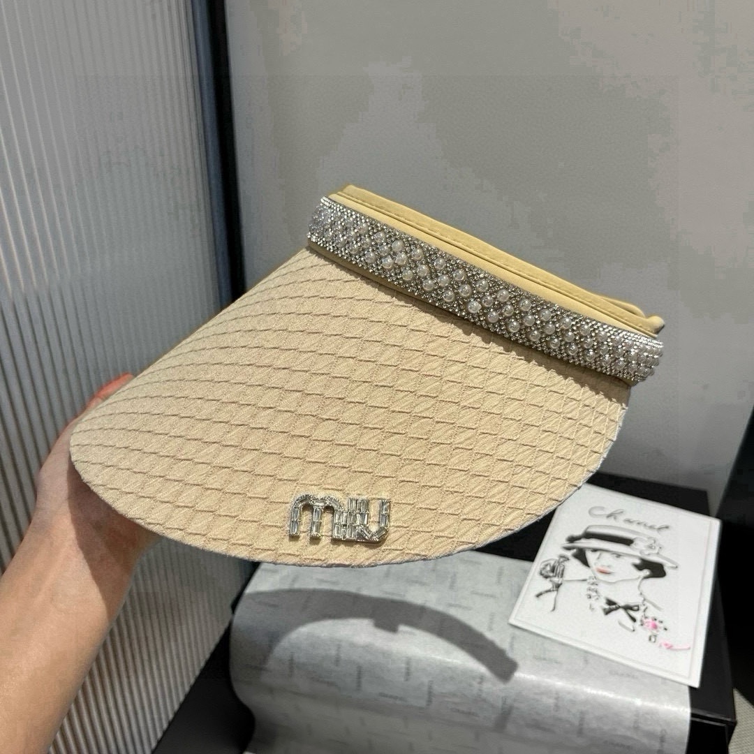 🆕

缪缪miumiu空顶发箍遮阳帽