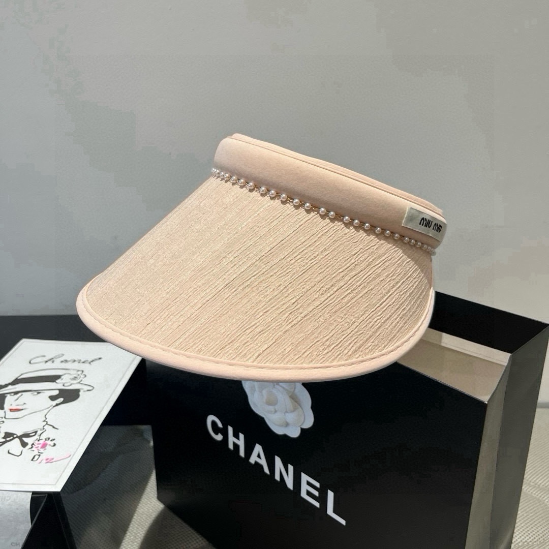 🆕

缪缪miumiu空顶发箍遮阳帽