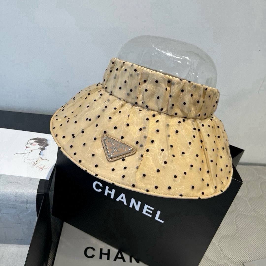 🆕

PRADA普拉达新款贝壳帽，空顶遮阳帽