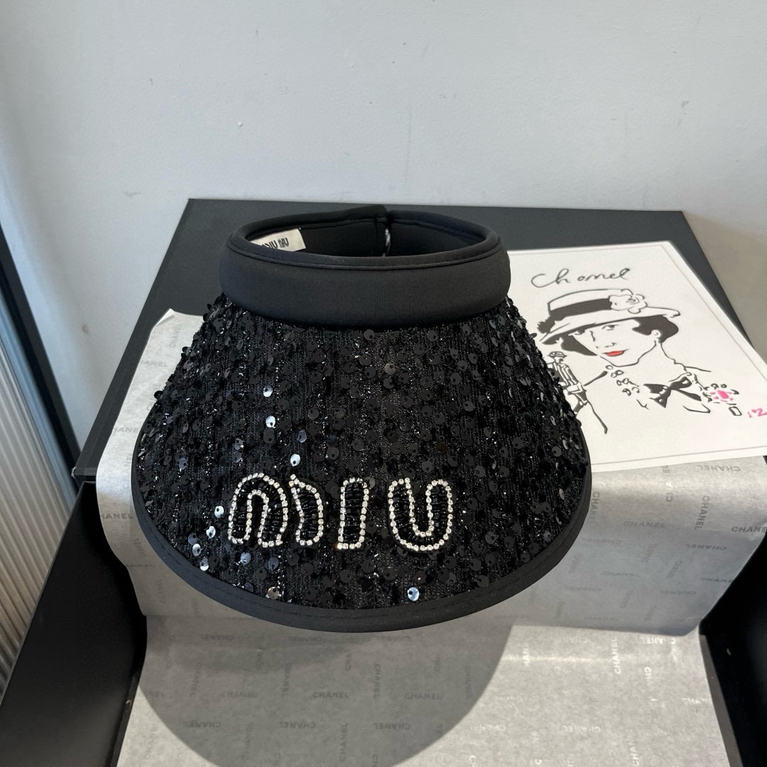 🆕

miumiu缪缪新款空顶遮阳帽