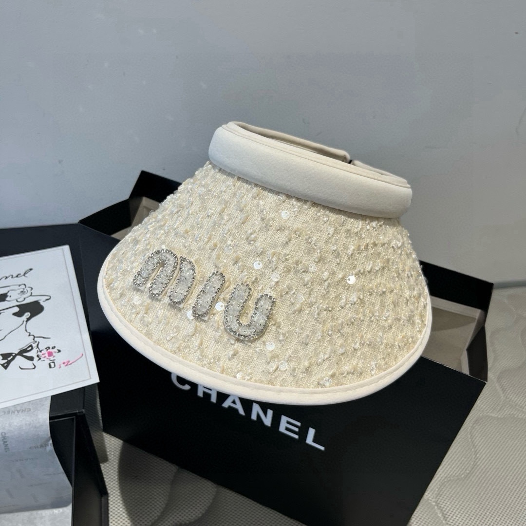 🆕

miumiu缪缪新款空顶遮阳帽