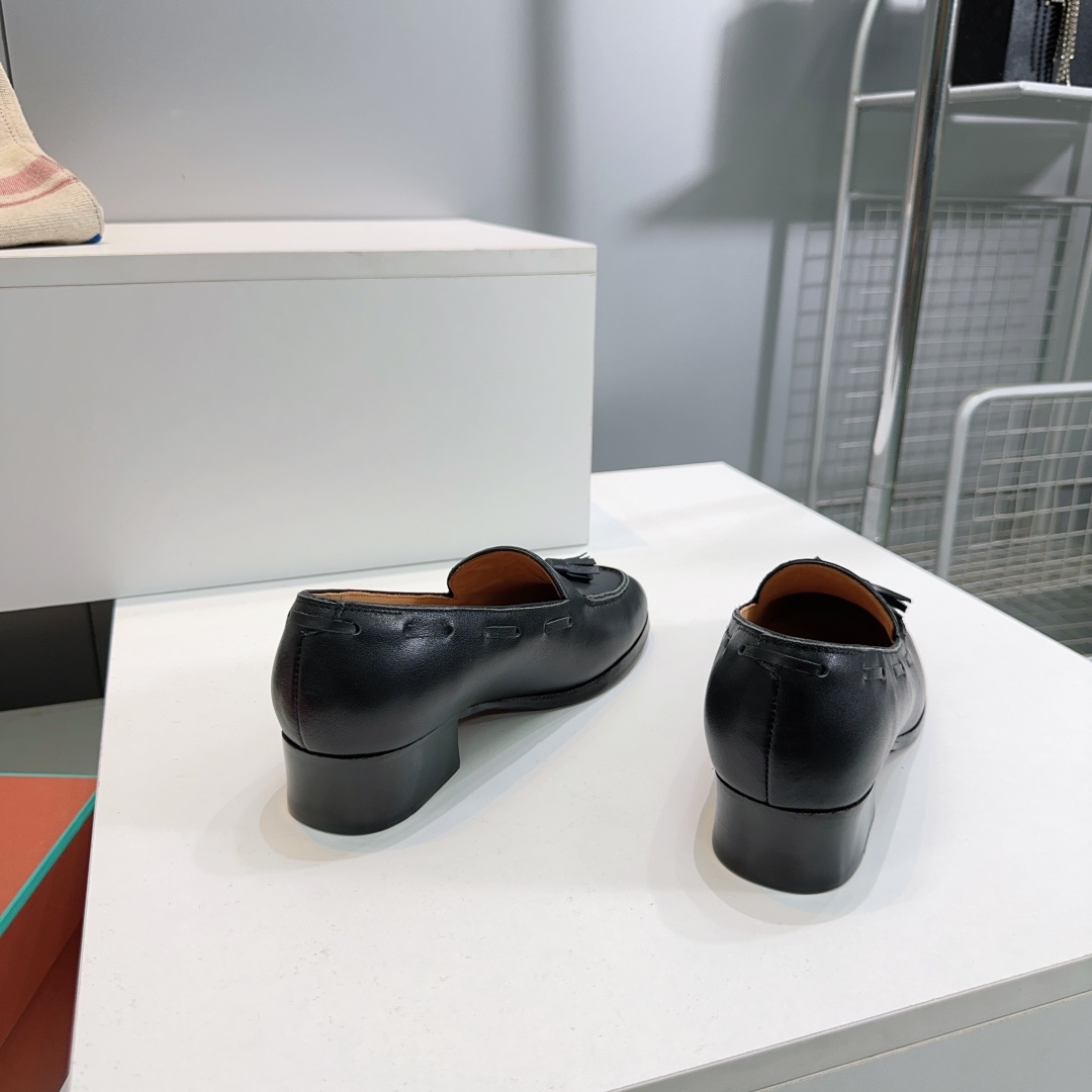 Title: High-Quality Loro Piana Recreational Shoes Summary Summary: Italian-made shoes with oxen leather, classic design, low-key heel, imported calf skin, sizes 35- - 图片 7
