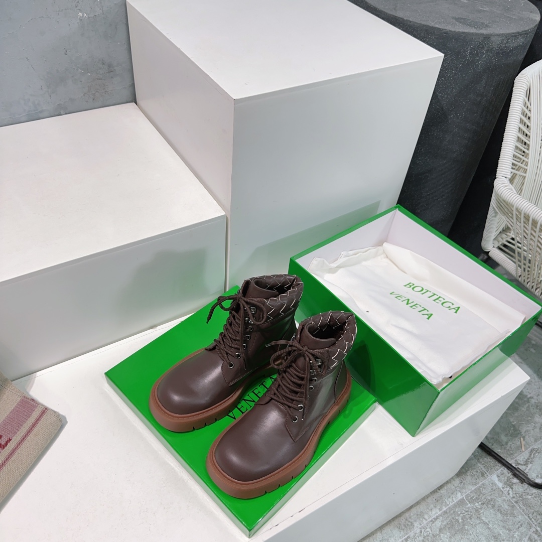 Top Quality Bottega Veneta 25ss Short Boots for Autumn and Winter – Factory Outlet 864 – Original Packaging Included - 图片 6