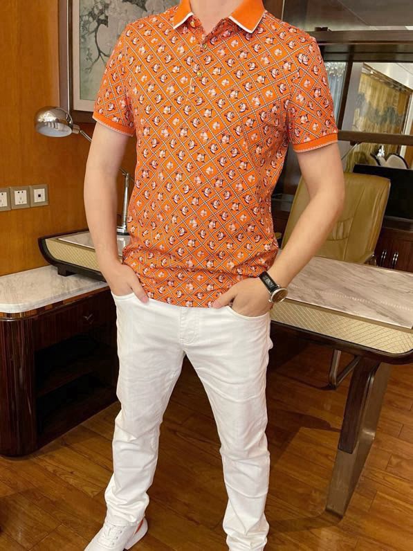 NO:500772,Hermes - the latest hot-selling Polo in the 2025 counter is shipped, and the most popular items in the London counter are sold!  Selected Italian imported mercerized cotton fabrics with the latest designs, the whole H print shows taste, business and casual boutique. Size: 48-56 (model 173/130 wears 48 sizes, with Hong Kong Lane Crawford gift box packaging), hermes, alexander wang19860909爱马仕-2025专柜最新爆款Polo出货 伦敦专柜热销单品！精选意大利进口丝光棉面料搭配最新的设计,通体的H印花彰显品味 商务休闲精品.尺码:48-56（模特173/130穿48码,配香港连卡佛礼盒包装）,,hermes,alexander wang,Men's clothing