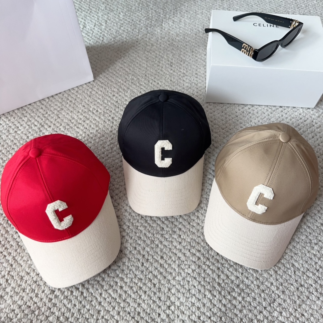 CELIN* 凯旋门棒球帽☑️休闲百搭款🆒👏饱满立体高颅顶❗️🔉帽型正点 弧度流畅线条自然💙神奇改善脸型