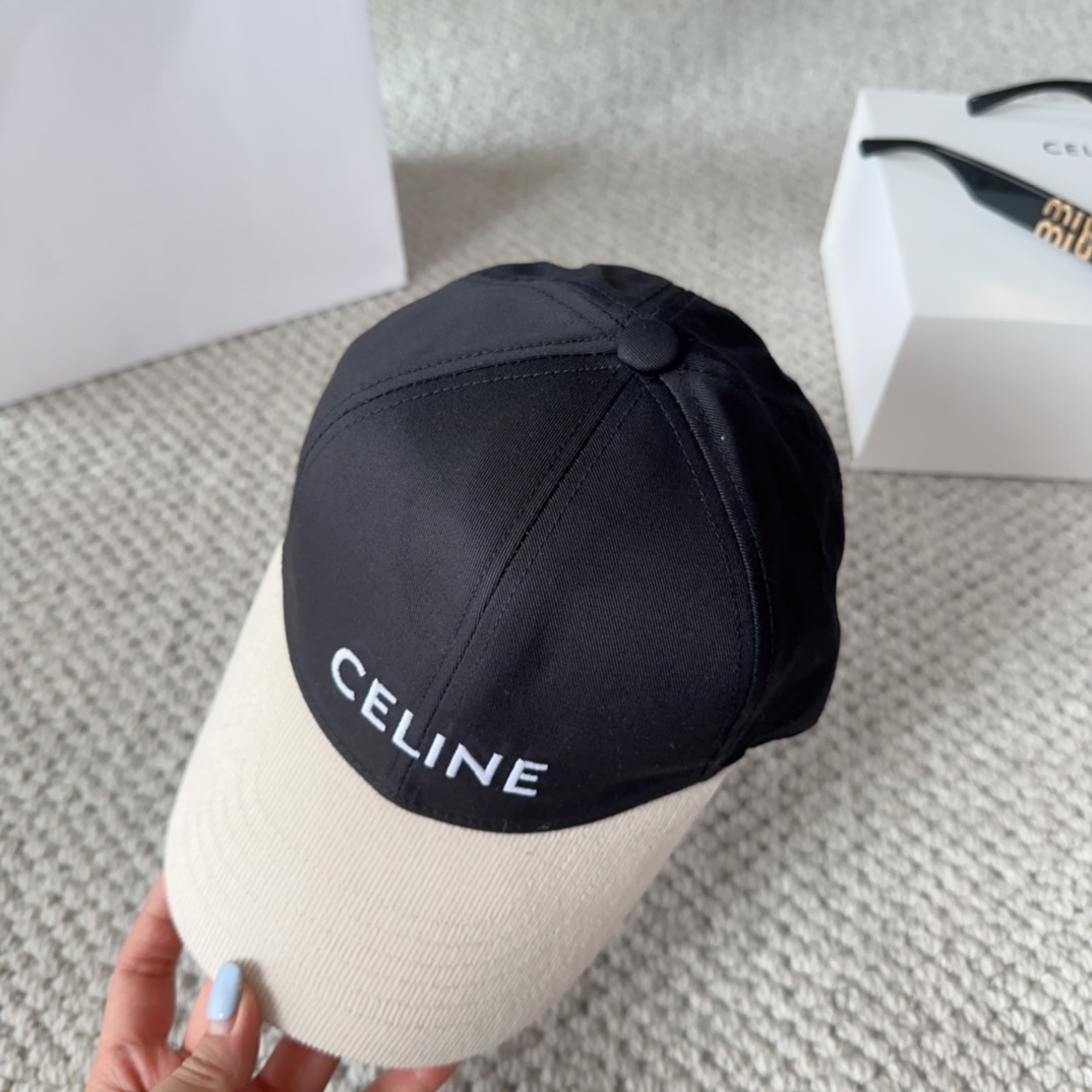 CELIN* 凯旋门棒球帽☑️休闲百搭款🆒👏饱满立体高颅顶❗️🔉帽型正点 弧度流畅线条自然💙神奇改善脸型