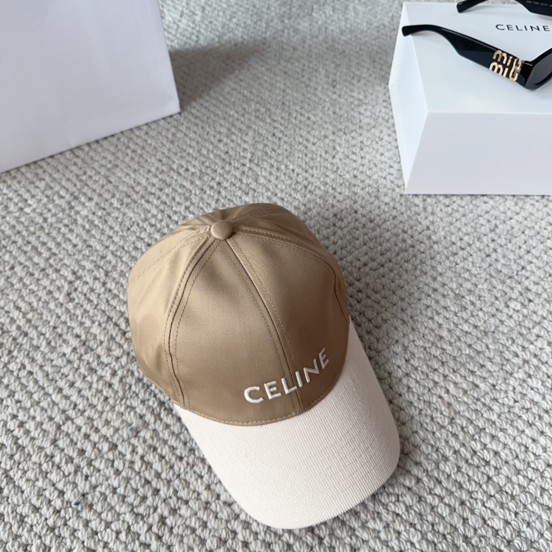 CELIN* 凯旋门棒球帽☑️休闲百搭款🆒👏饱满立体高颅顶❗️🔉帽型正点 弧度流畅线条自然💙神奇改善脸型