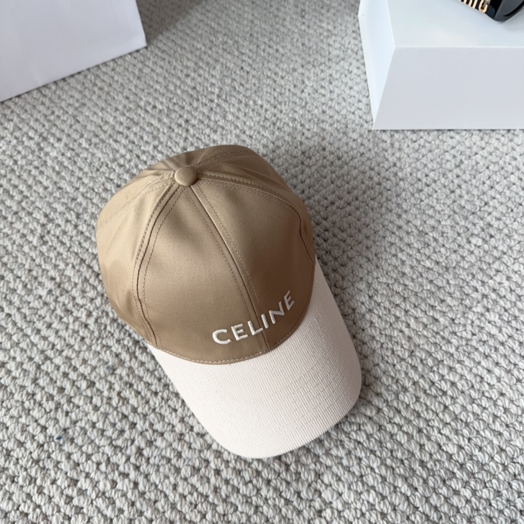 CELIN* 凯旋门棒球帽☑️休闲百搭款🆒👏饱满立体高颅顶❗️🔉帽型正点 弧度流畅线条自然💙神奇改善脸型