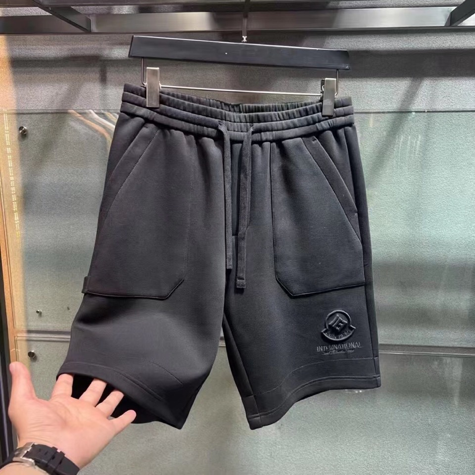 Moncler Summer 25SS Collection in Black Grey – Grade and Fashion Excellence Review. - 图片 2