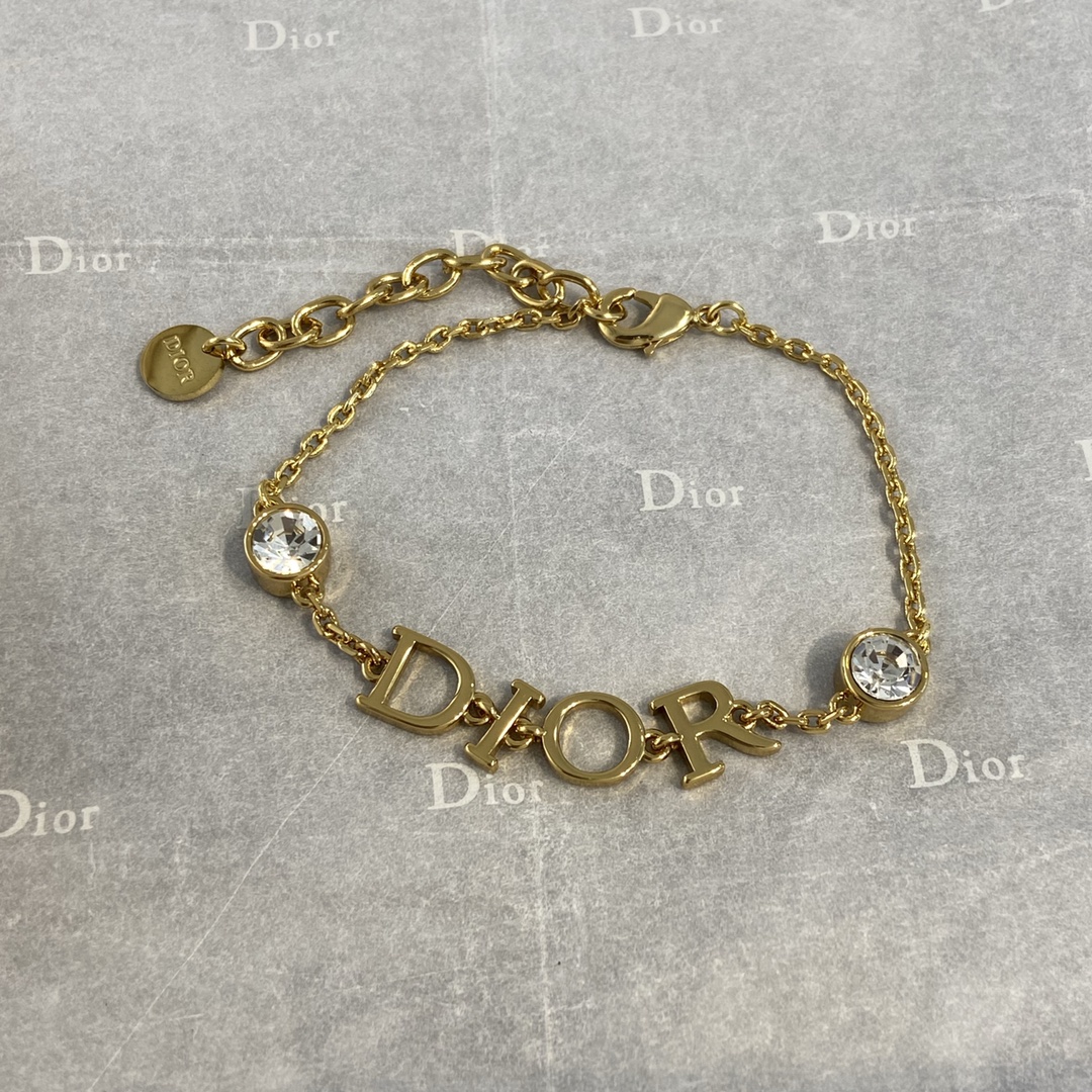 【DS0460】 【Dio@ 字母镶钻手链】