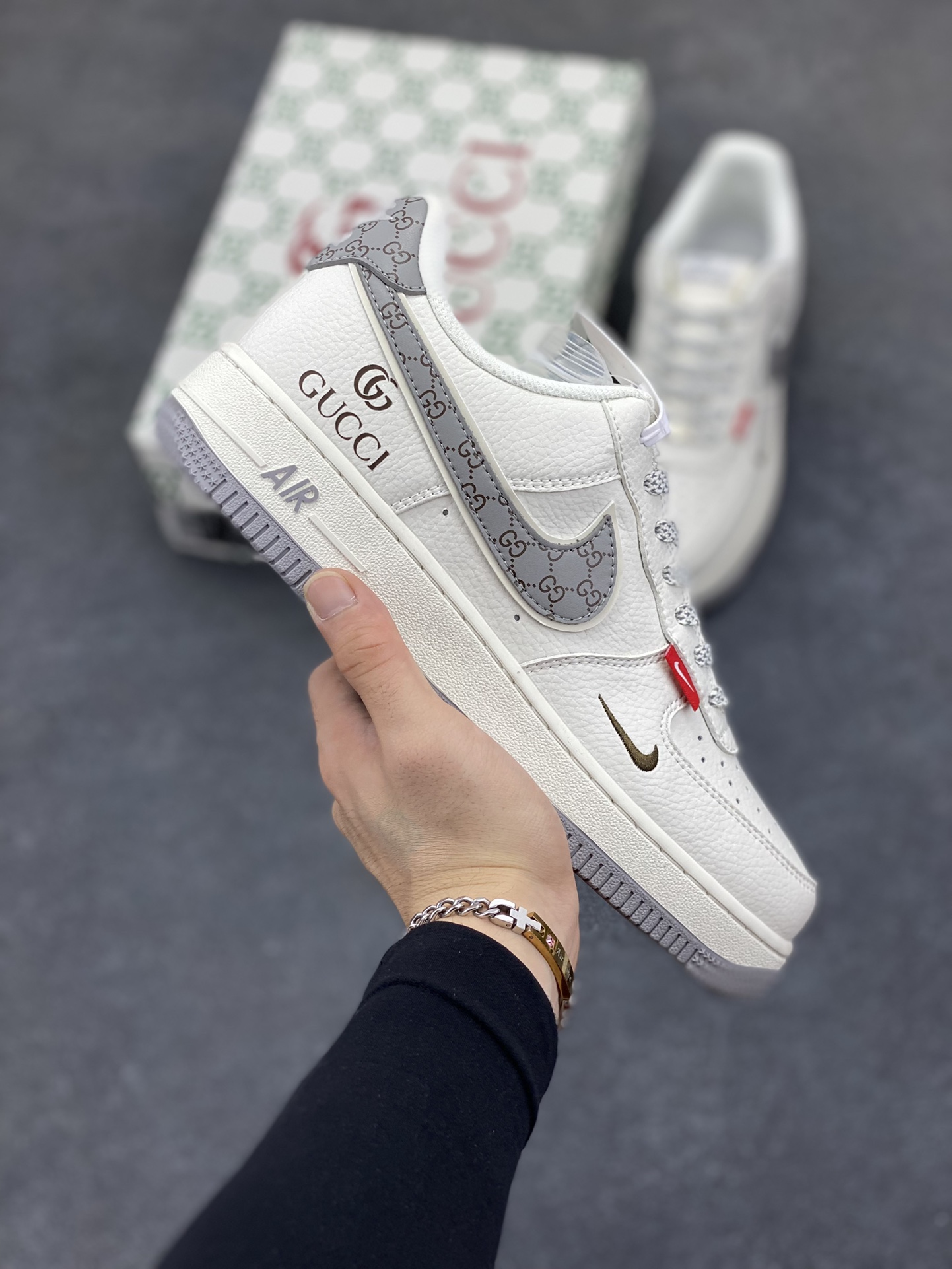 NIke Air Force 1 \'07 Low “古驰联名——经典灰花纹”空军一号 低帮 运动鞋 休闲鞋 折边针车 工艺难度大 原楦头原纸板 原装鞋盒 定制五金配件 内置全掌气垫 原厂鞋底 货号：CS5288-001 尺码：36 36.5 37.5 38 38.5 39 40 40.5 41 42 42.5 43 44 44.5 45-选品中心