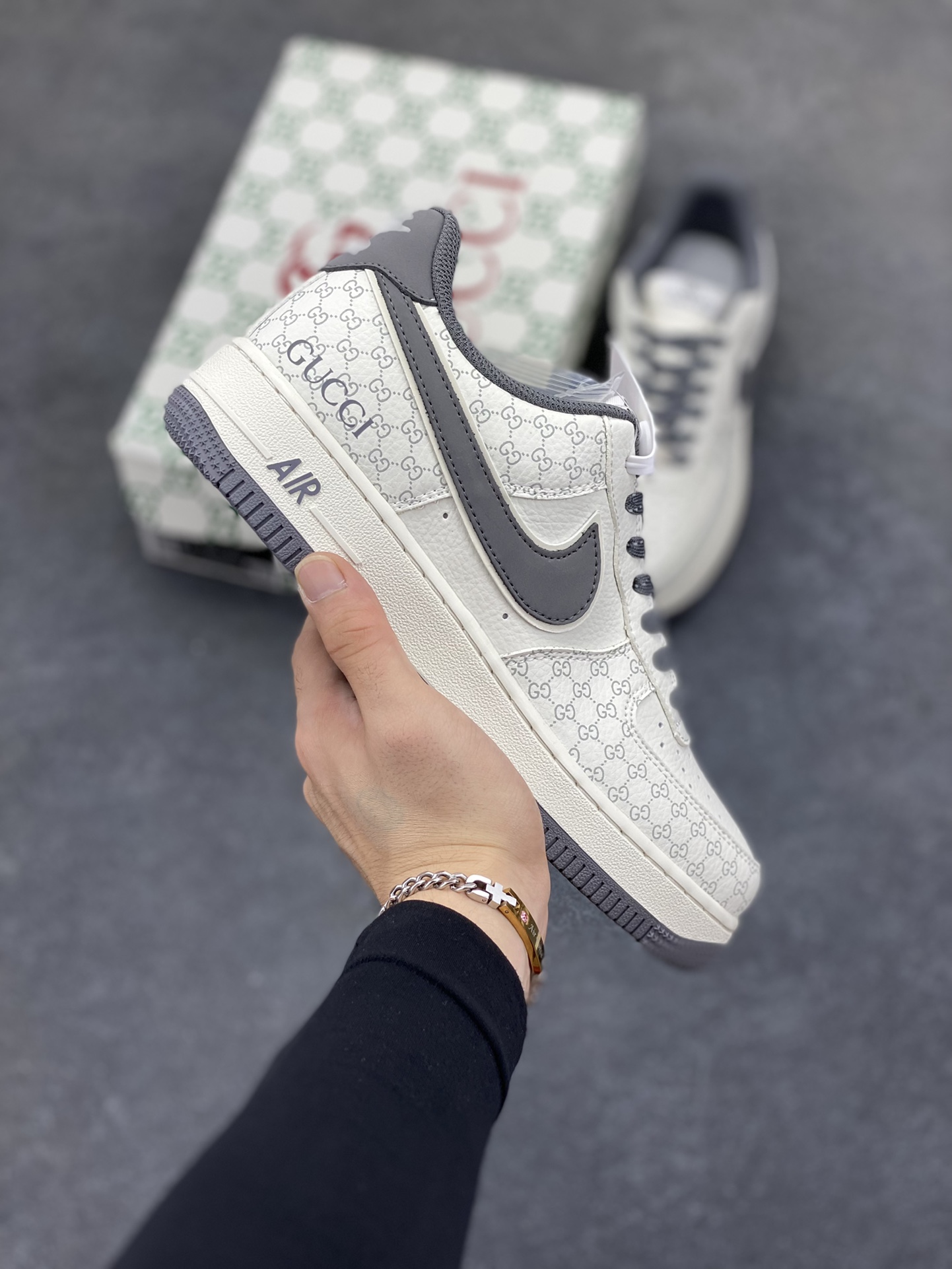 NIke Air Force 1 \'07 Low “古驰联名——经典灰花纹”空军一号 低帮 运动鞋 休闲鞋 折边针车 工艺难度大 原楦头原纸板 原装鞋盒 定制五金配件 内置全掌气垫 原厂鞋底 货号：CS5288-003 尺码：36 36.5 37.5 38 38.5 39 40 40.5 41 42 42.5 43 44 44.5 45-选品中心