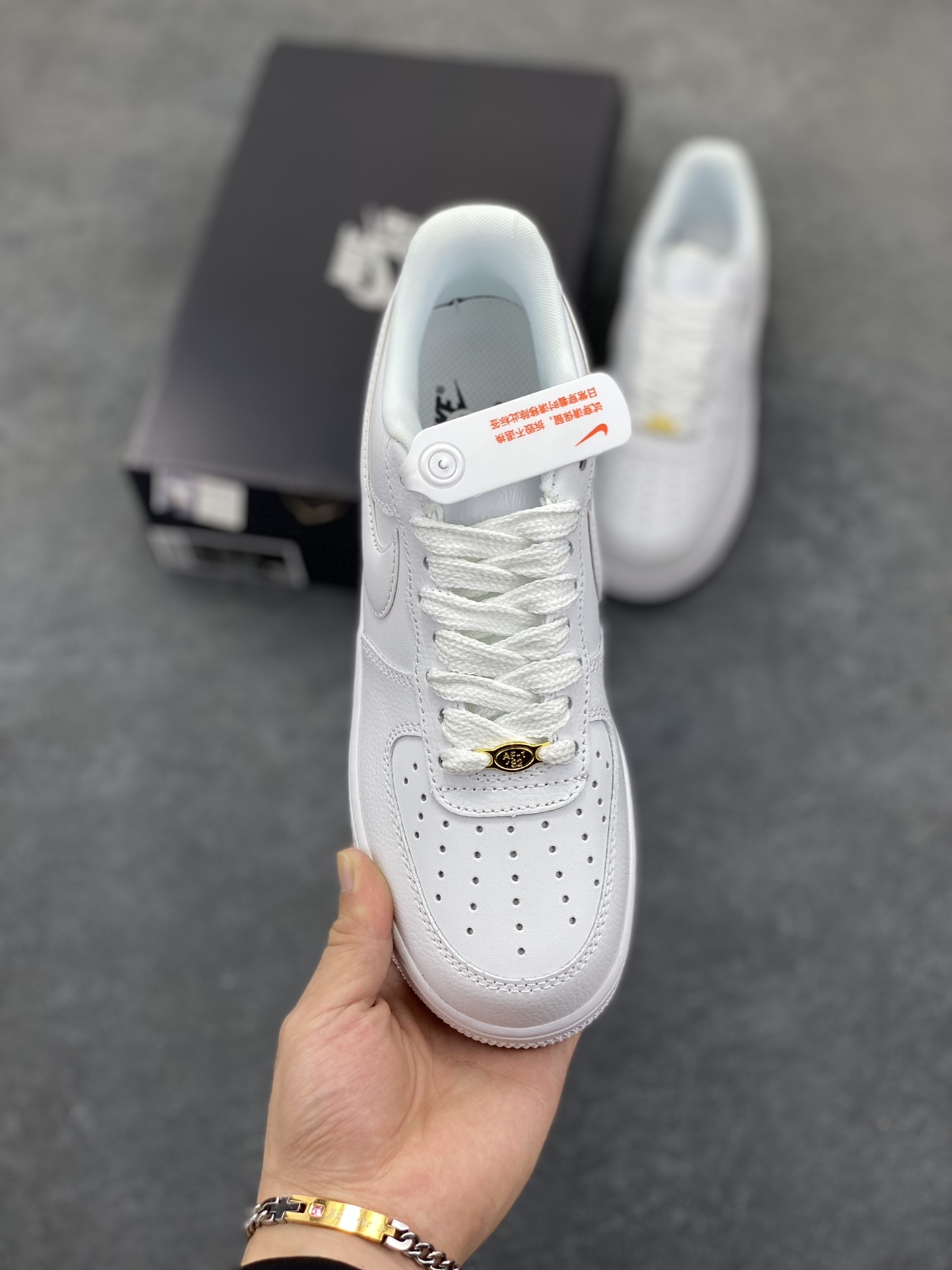 图片[2]-Nk Air Force 1\’07 Low 白荔枝纹 空军一号低帮休闲板鞋 原楦头原纸板 打造纯正空军版型#专注外贸渠道 全掌内置蜂窝气垫 #原盒配件 原厂中底钢印、拉帮完美 货号：HF2014-100 尺码：36 36.5 37.5 38 38.5 39 40 40.5 41 42 42.5 43 44 44.5 45-选品中心