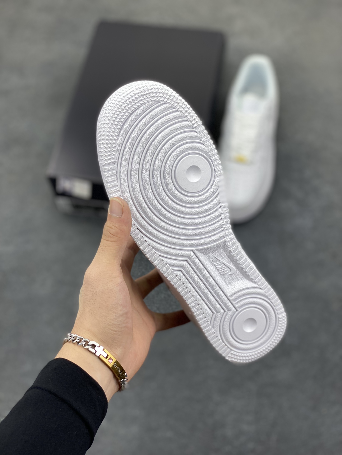 图片[5]-Nk Air Force 1\’07 Low 白荔枝纹 空军一号低帮休闲板鞋 原楦头原纸板 打造纯正空军版型#专注外贸渠道 全掌内置蜂窝气垫 #原盒配件 原厂中底钢印、拉帮完美 货号：HF2014-100 尺码：36 36.5 37.5 38 38.5 39 40 40.5 41 42 42.5 43 44 44.5 45-选品中心