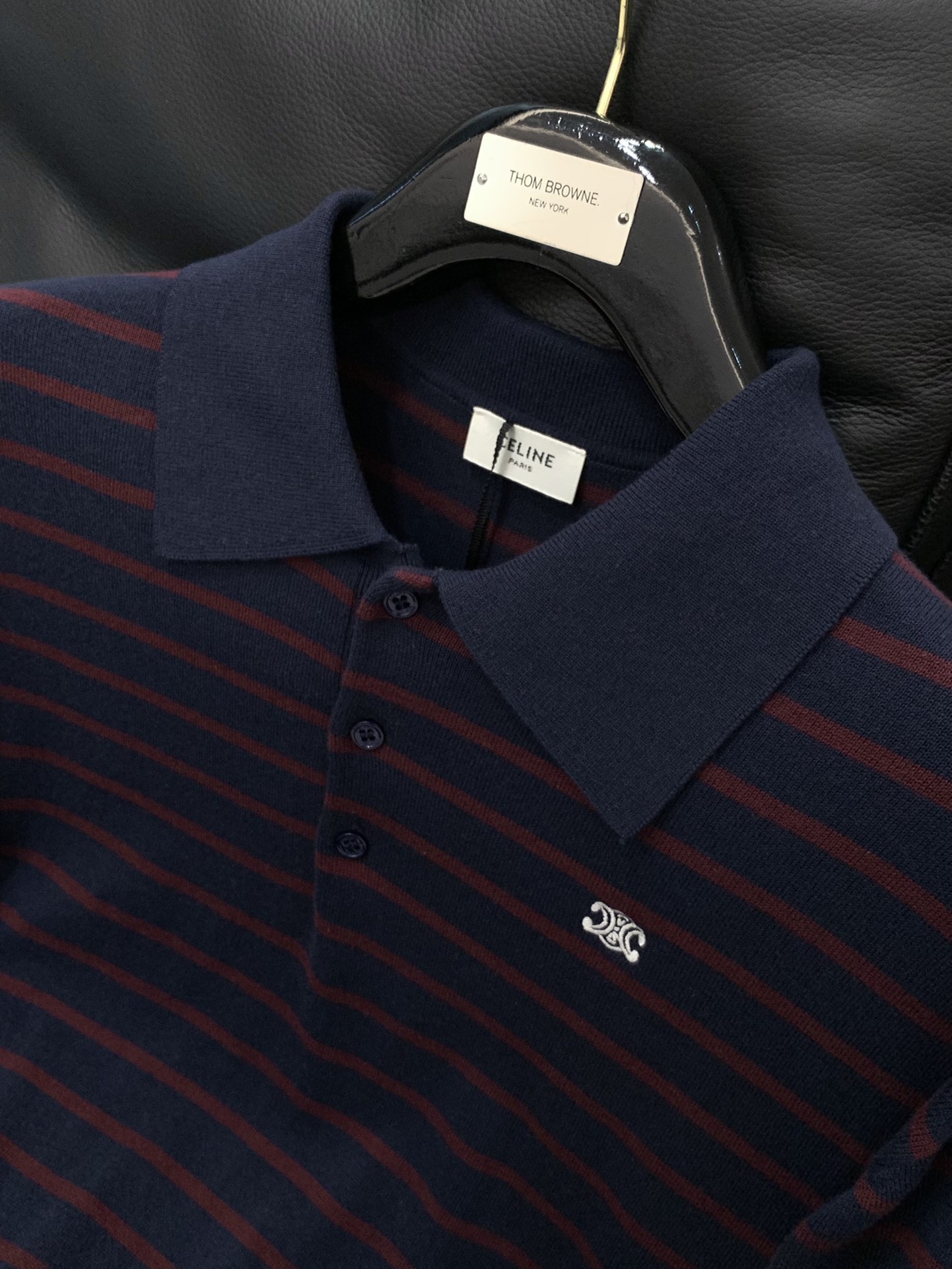 Title: Summer 2025 Céline Fashion Collection: Knit T-shirts with Imported Fabrics and Top Embroidery Summary: New summer 2025 Céline collection features knit T - 图片 4