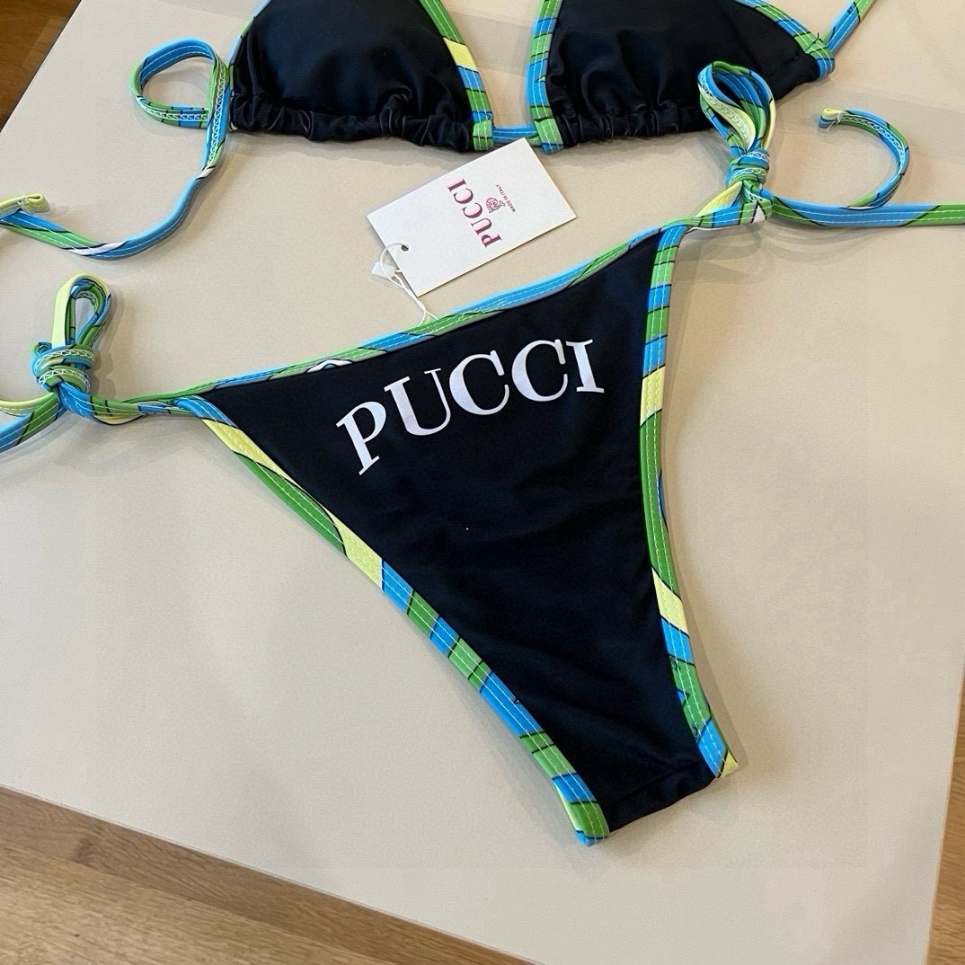 。
Puccl
专柜新款分体比基尼 😍🥰适合多种场景的游泳衣🏊‍♀️海边 游泳池 温泉 水上乐园 漂流都